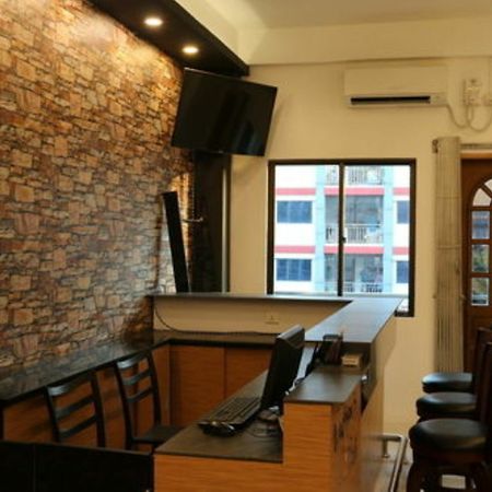 Hotel Wayfarer'S Rest Yangon Esterno foto