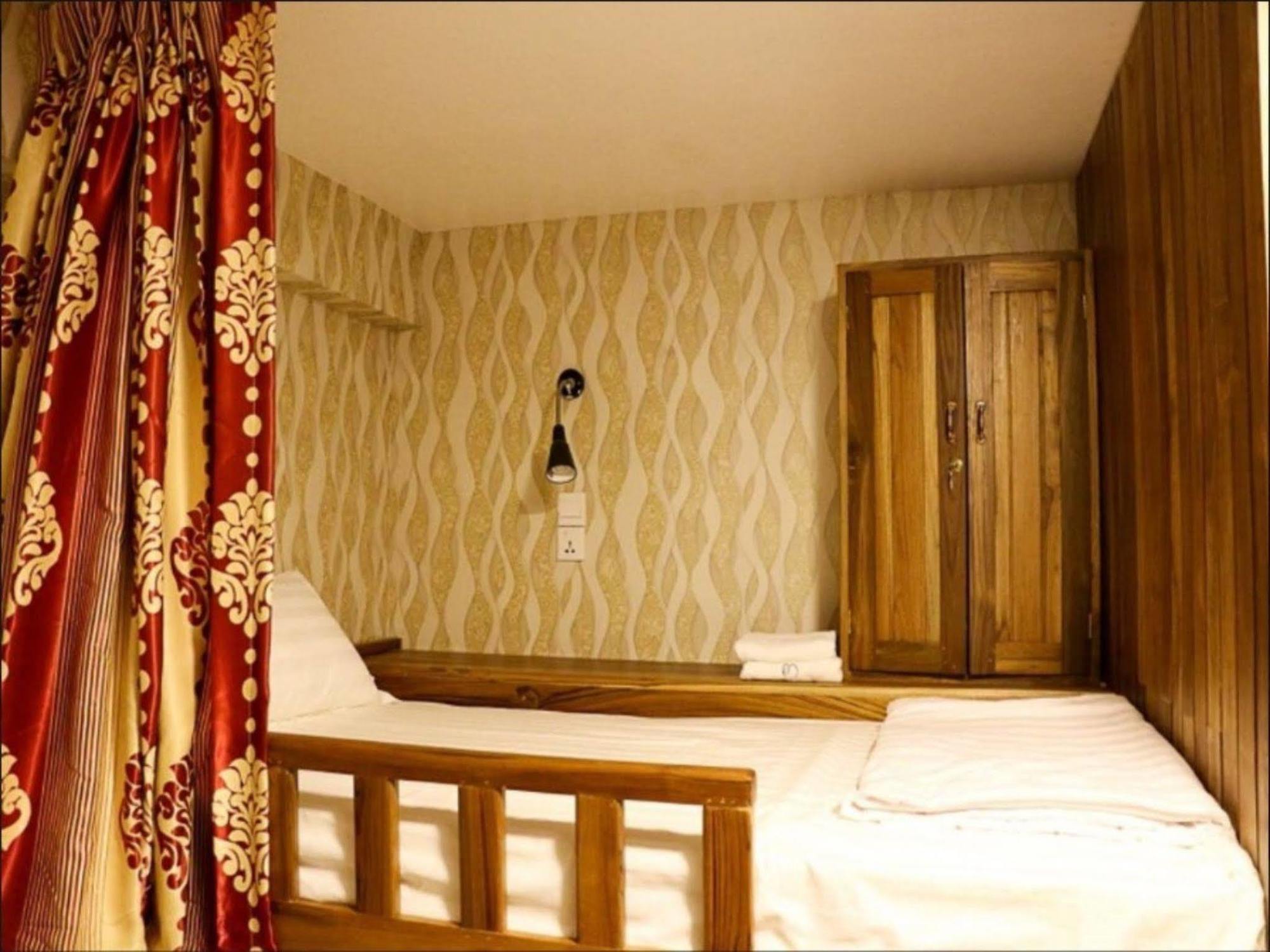 Hotel Wayfarer'S Rest Yangon Esterno foto